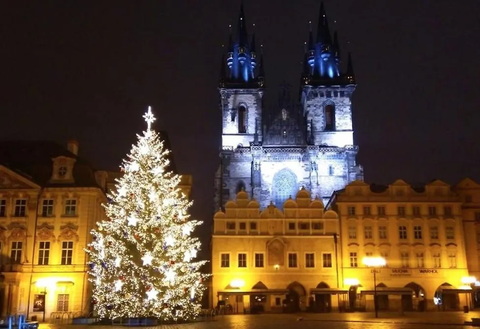 High-Class Rooftop Apt. With Spacious Terrace Prague Apartment