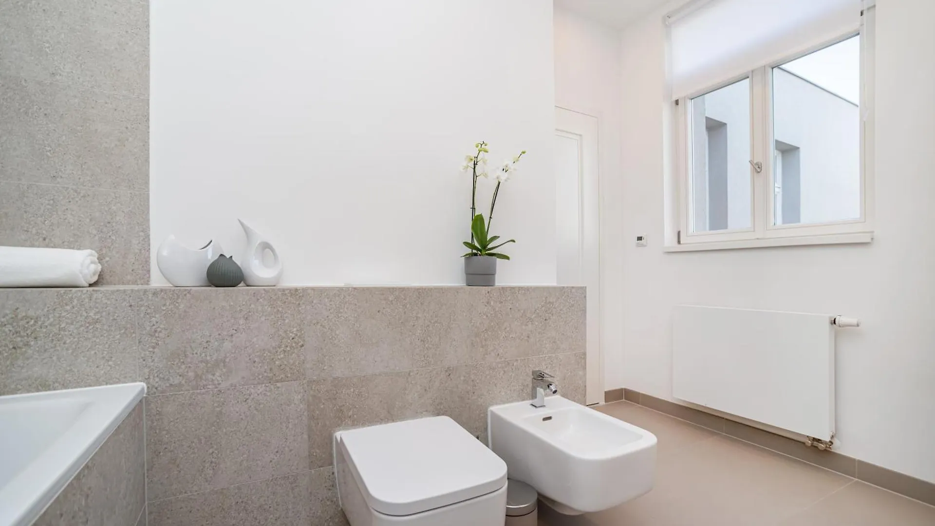 Apartment High-Class Rooftop Apt. With Spacious Terrace Prague