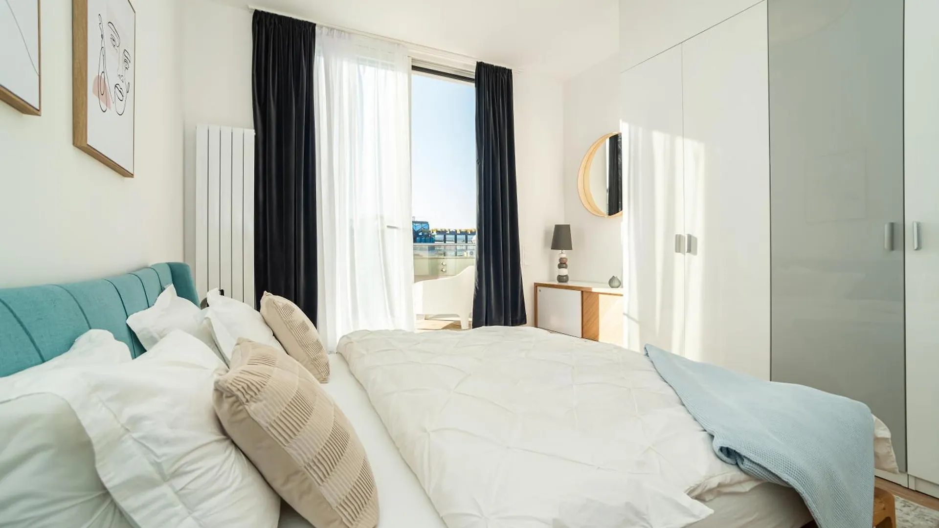 High-Class Rooftop Apt. With Spacious Terrace Prague